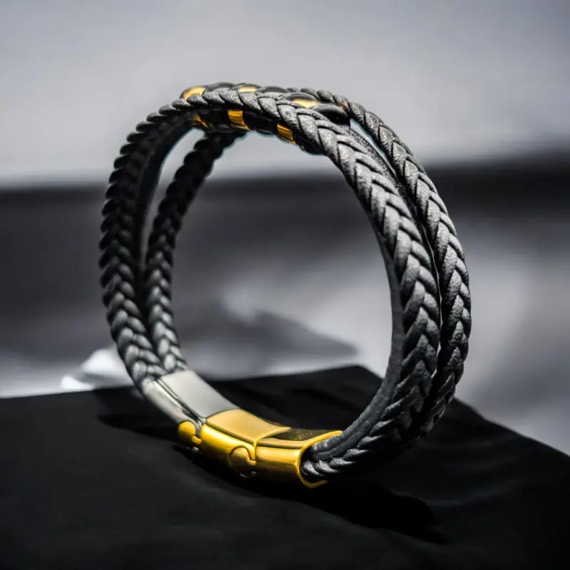 Braivor™ – Multi-Layer Braided Men's Bracelet