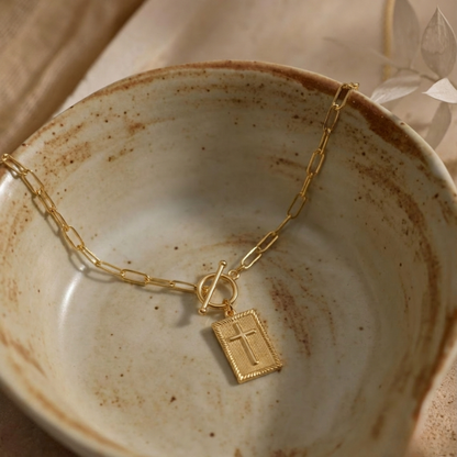 Graciora™ – Cross Pendant Necklace