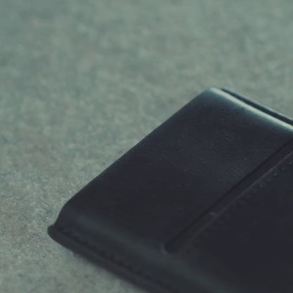 Trackora™ – Ultra-Slim Smart Wallet Tracker